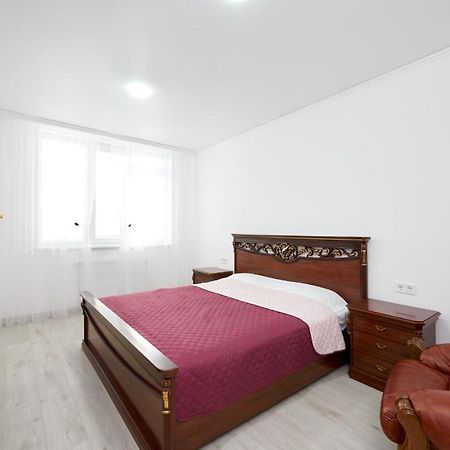 Квартира Для Вас! Вул. Голинського, 8! Apartment Liov Exterior foto