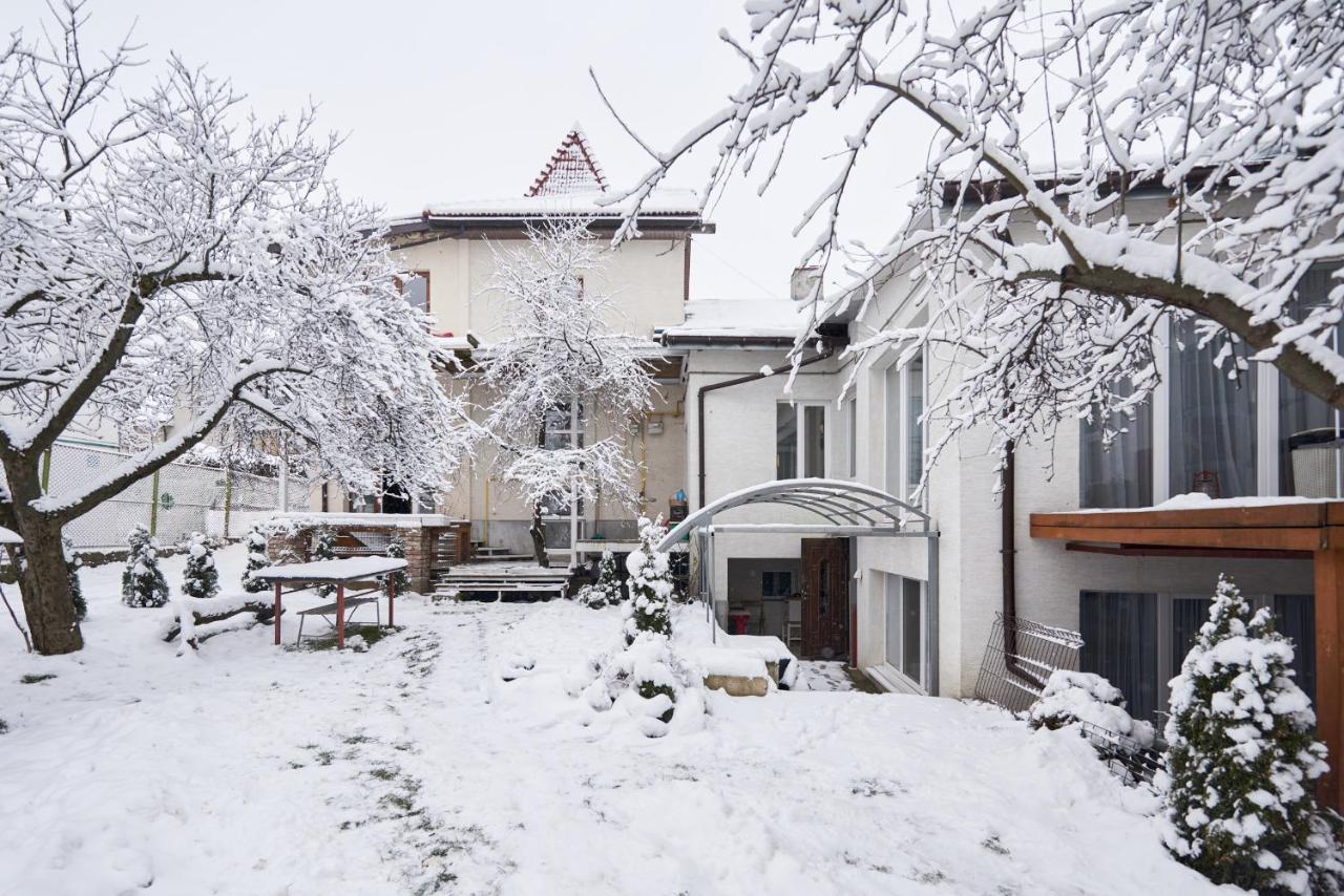 Квартира Для Вас! Вул. Голинського, 8! Apartment Liov Exterior foto
