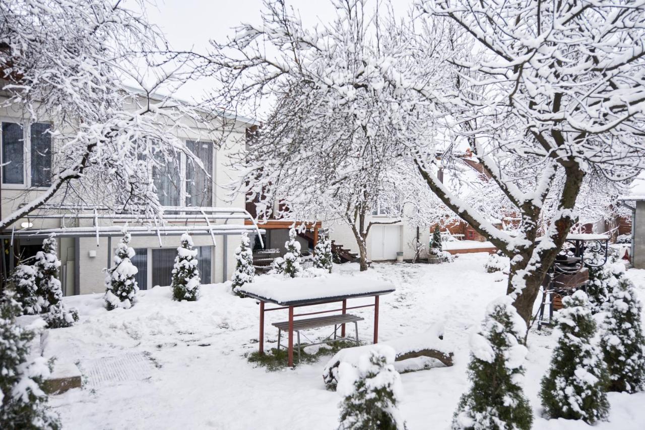 Квартира Для Вас! Вул. Голинського, 8! Apartment Liov Exterior foto