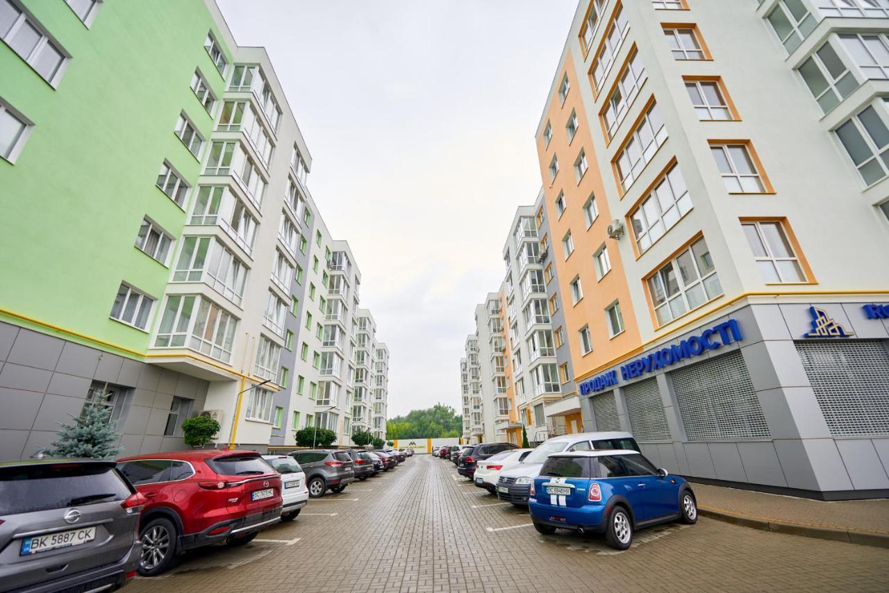 Квартира Для Вас! Вул. Голинського, 8! Apartment Liov Exterior foto
