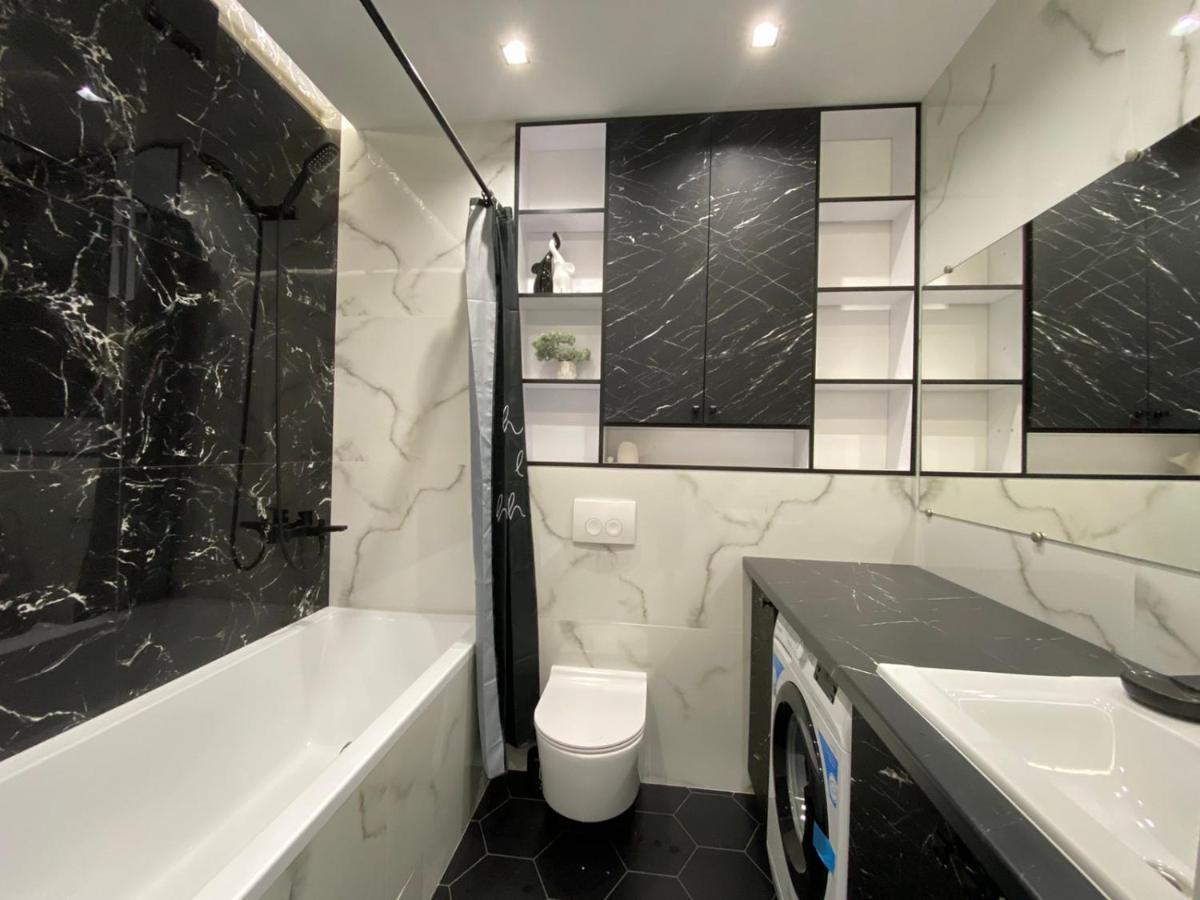 Квартира Для Вас! Вул. Голинського, 8! Apartment Liov Exterior foto
